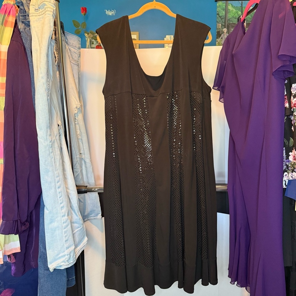 dress barn size 22W Black with shimmery sequined panels Sleeveless Midi Dress - Picture 5 of 6